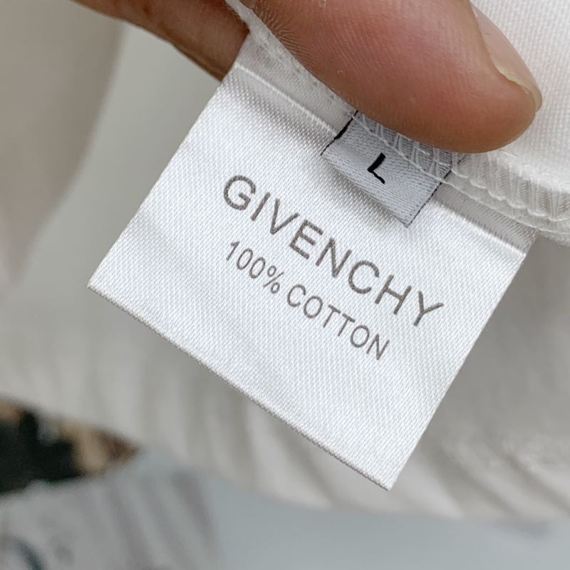 Givenchy T-Shirts